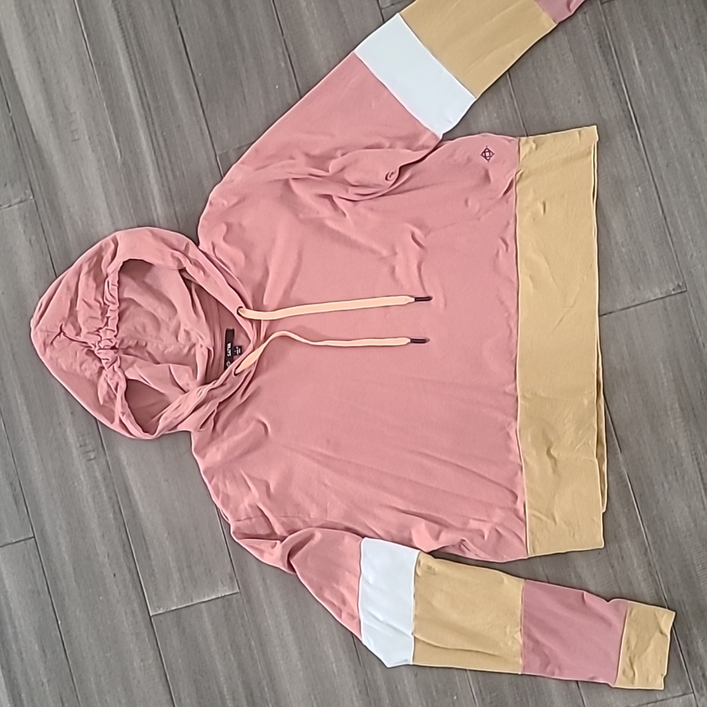 Satva hoodie